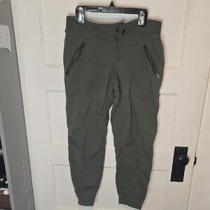 Athleta Women's Olive Cargo Pants